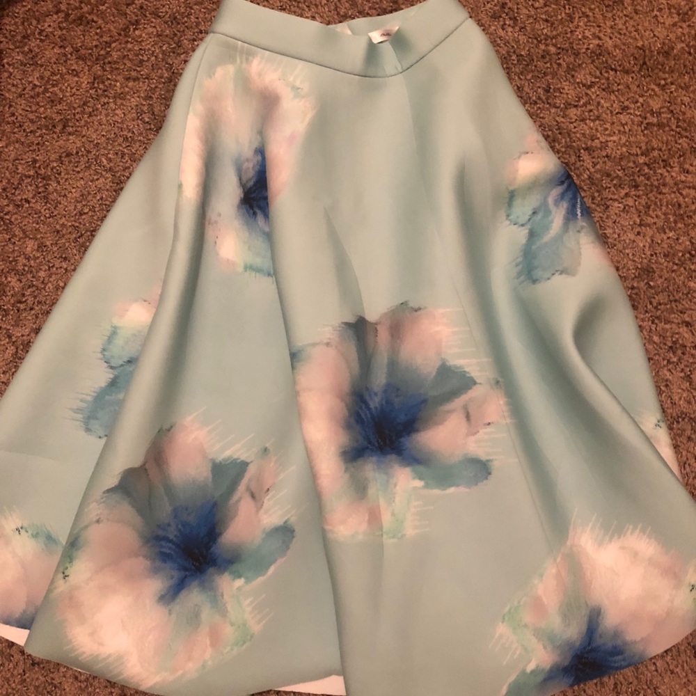 Flower skirt